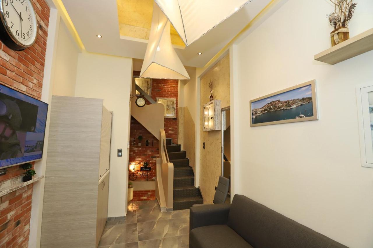 City Center Villa カヴァラ エクステリア 写真